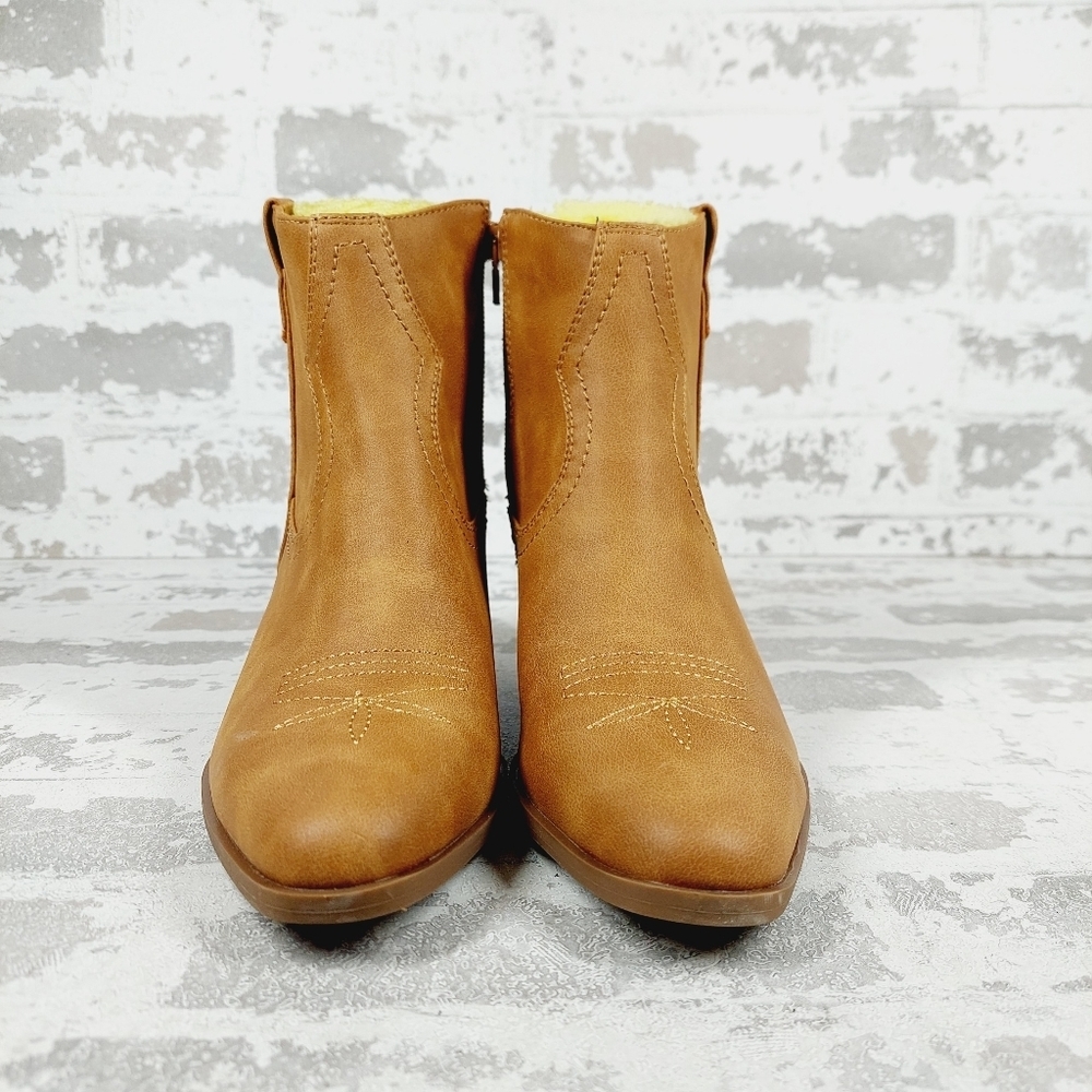 New Dolce Vita PUEBLO Tan Faux Suede Zipper Side Bootie W956 - Picture 3 of 13